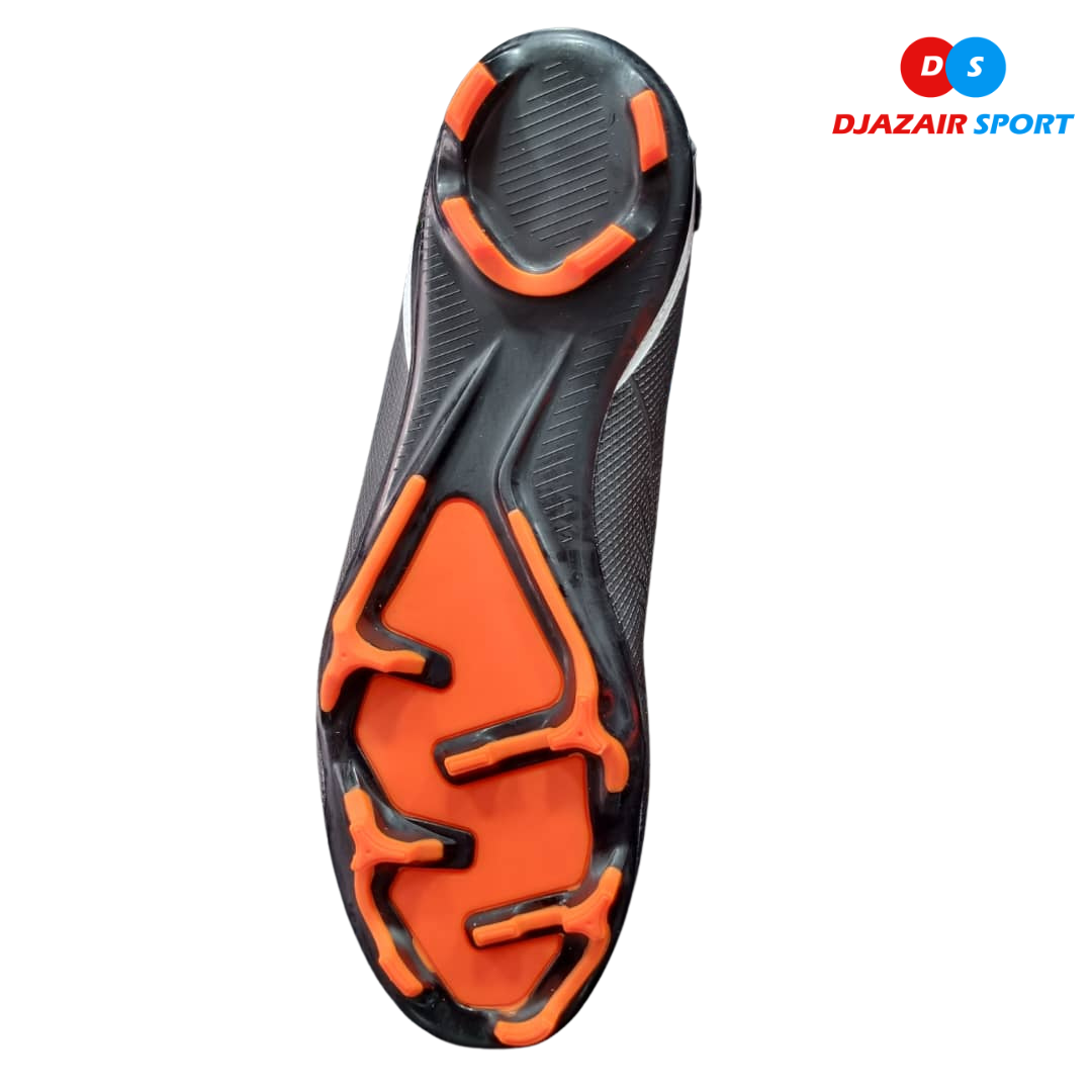 Soulier Crampon Difeno Black/Orange 2024